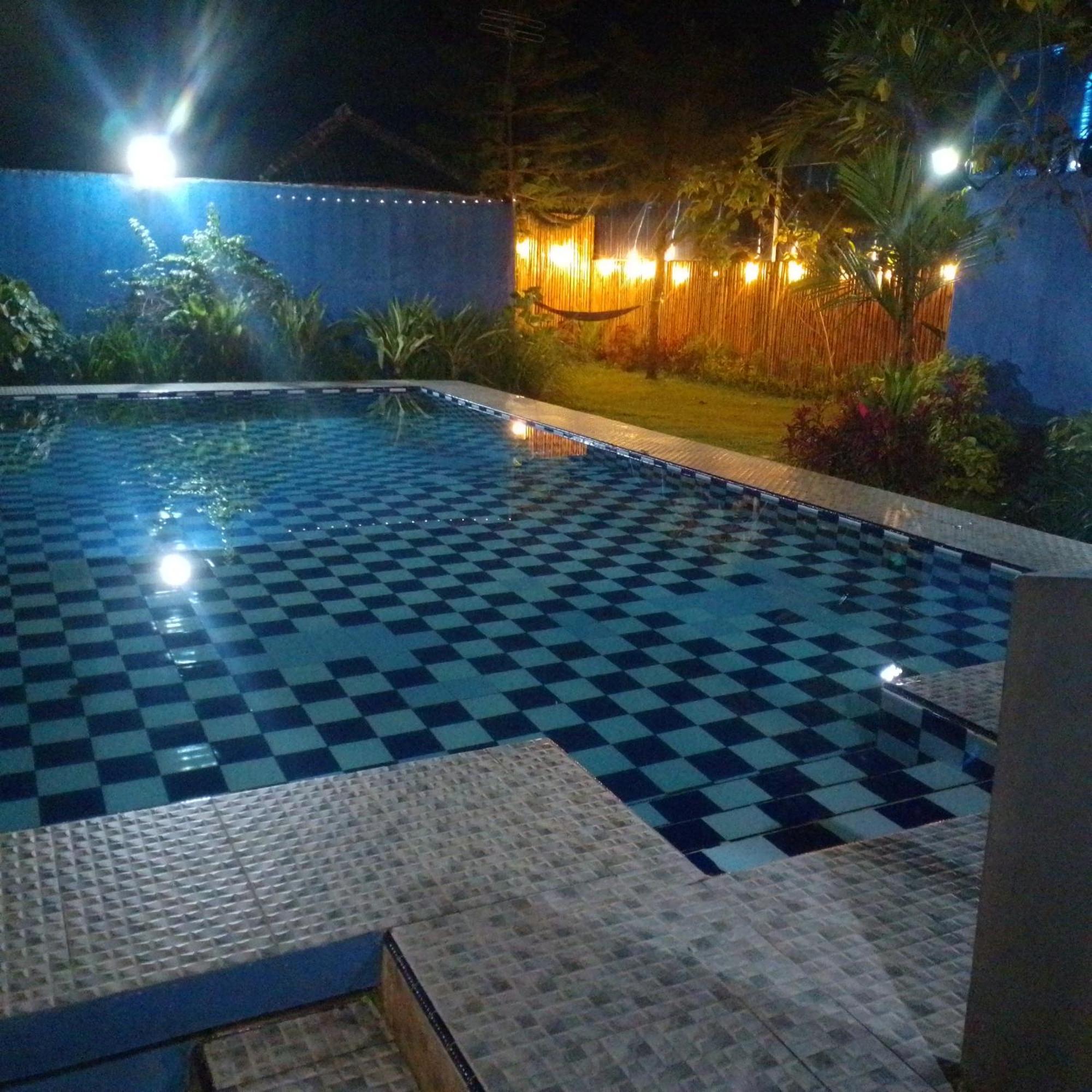 Villa Mutiara Citra Puncak Bu Eva Sampal Экстерьер фото