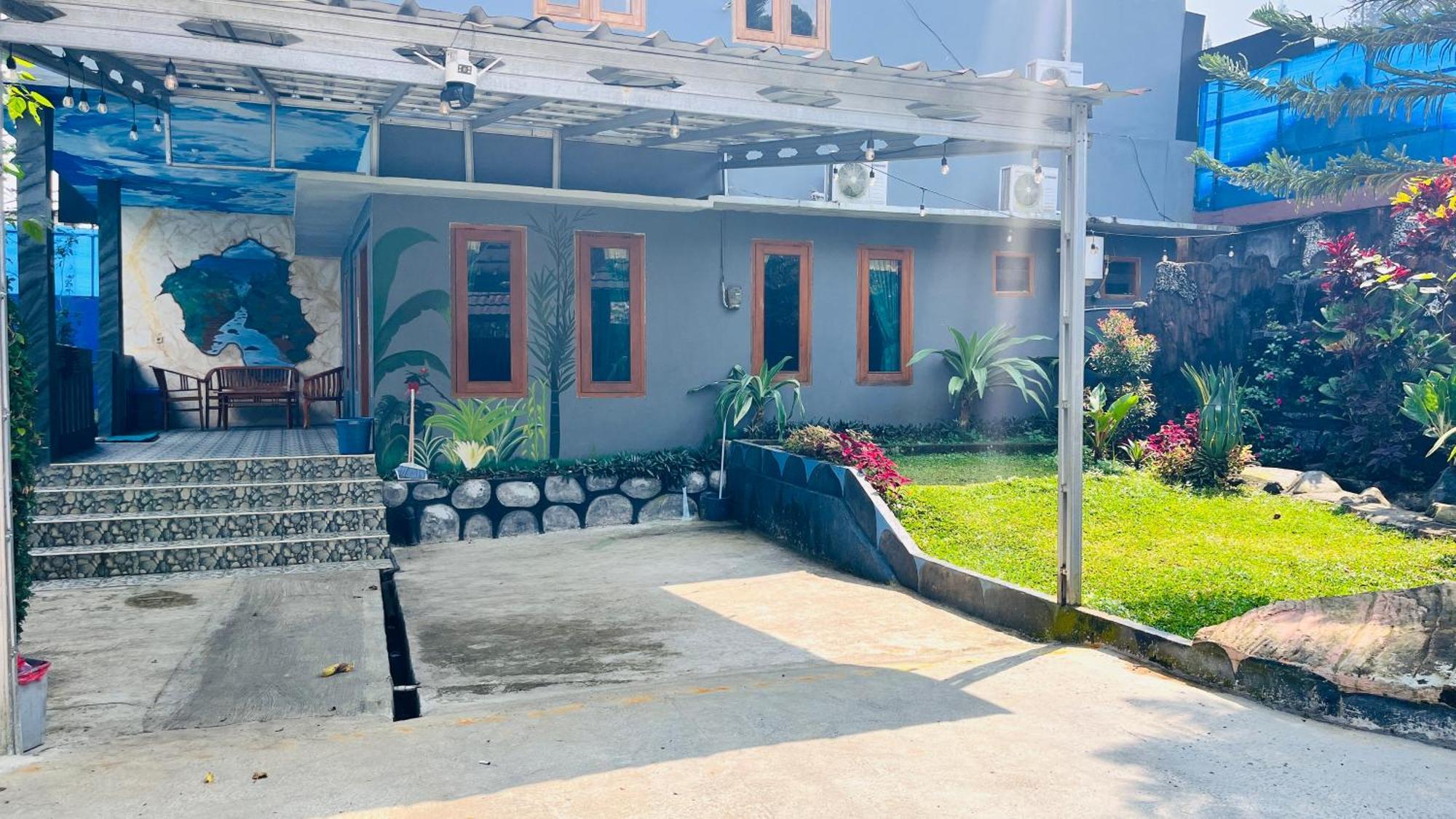 Villa Mutiara Citra Puncak Bu Eva Sampal Экстерьер фото